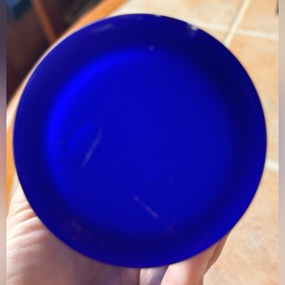 Vintage cobalt blue glass Vase✨ - Picture 7 of 15